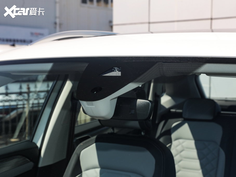 2023̽ 330TSI R-Lineܰ