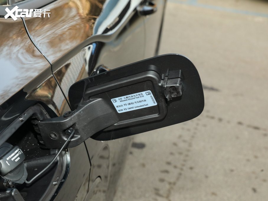 2023̽ Ŀ 380TSI (q)R-Lineܰ