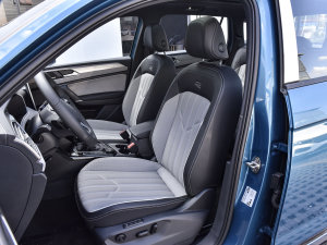 2023380TSI (q)R-Line Proǻ۰ {