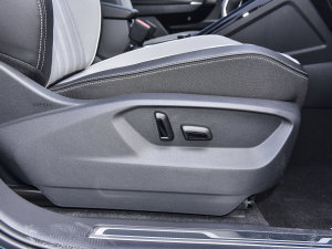 2023380TSI (q)R-Line Proǻ۰ g