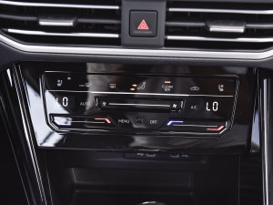 2023380TSI (q)R-Line Proǻ۰ {(dio){(dio)(ji)