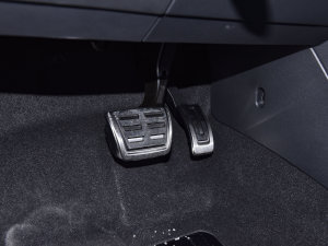 2023380TSI (q)R-Line Proǻ۰ п؅^(q)