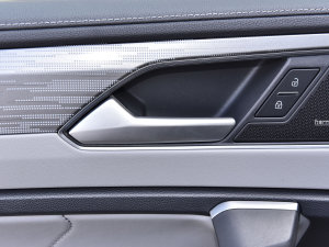 2023380TSI (q)R-Line Proǻ۰ п؅^(q)