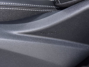 2023380TSI (q)R-Line Proǻ۰ п؅^(q)