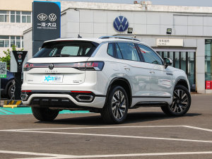 2023380TSI R-Lineܰ Һ45