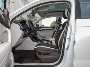 2023380TSI R-Lineܰ ǰſg