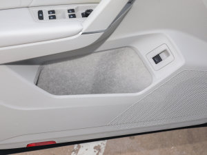 2023380TSI (q)R-Lineܰ ǰTg