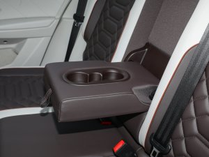 2023380TSI (q)R-Lineܰ 