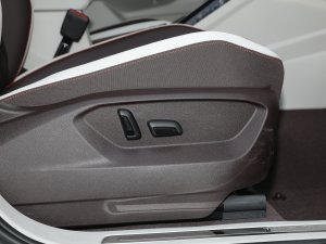 2023380TSI (q)R-Lineܰ g