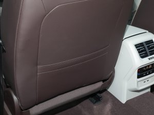 2023380TSI (q)R-Lineܰ g