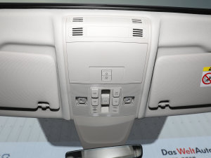 2023380TSI R-Lineܰ п؅^