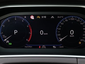 2023380TSI R-Lineܰ п؅^