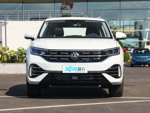 2023330TSI R-Lineܰ ǰ