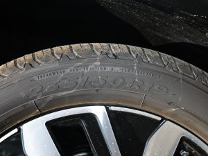 2023330TSI R-Lineܰ ݆̥ߴ