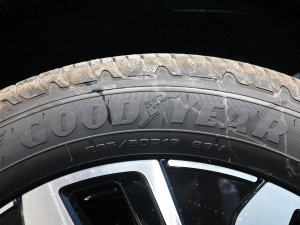 2023330TSI R-Lineܰ ݆̥Ʒ