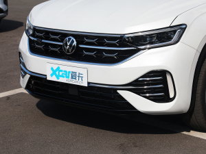 2023330TSI R-Lineܰ ^