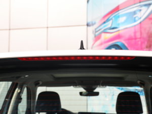 2023330TSI R-Lineܰ ^