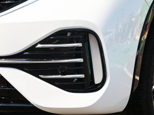 2023330TSI R-Lineܰ ^