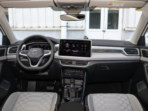 2023330TSI R-Lineܰ ȫ