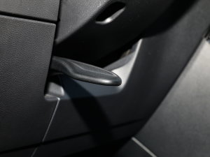 2023330TSI (q)R-Lineܰ п؅^(q)