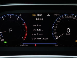 2023330TSI (q)R-Lineܰ п؅^(q)