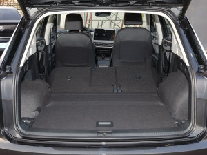 2023Ŀ 380TSI R-Lineܰ g