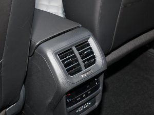 2023Ŀ 380TSI R-Lineܰ п؅^