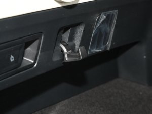 2023款300TSI 两驱豪华Plus进阶版 空间座椅