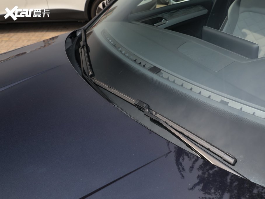 2023̽X 330TSI Şǻ۰