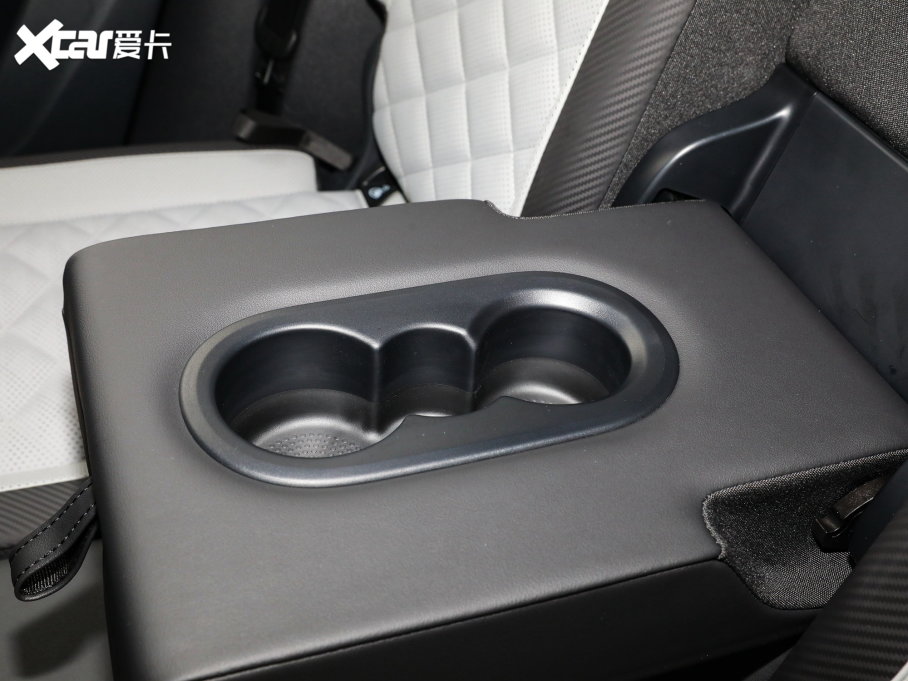 2023̽X 330TSI (q)Şǻ۰