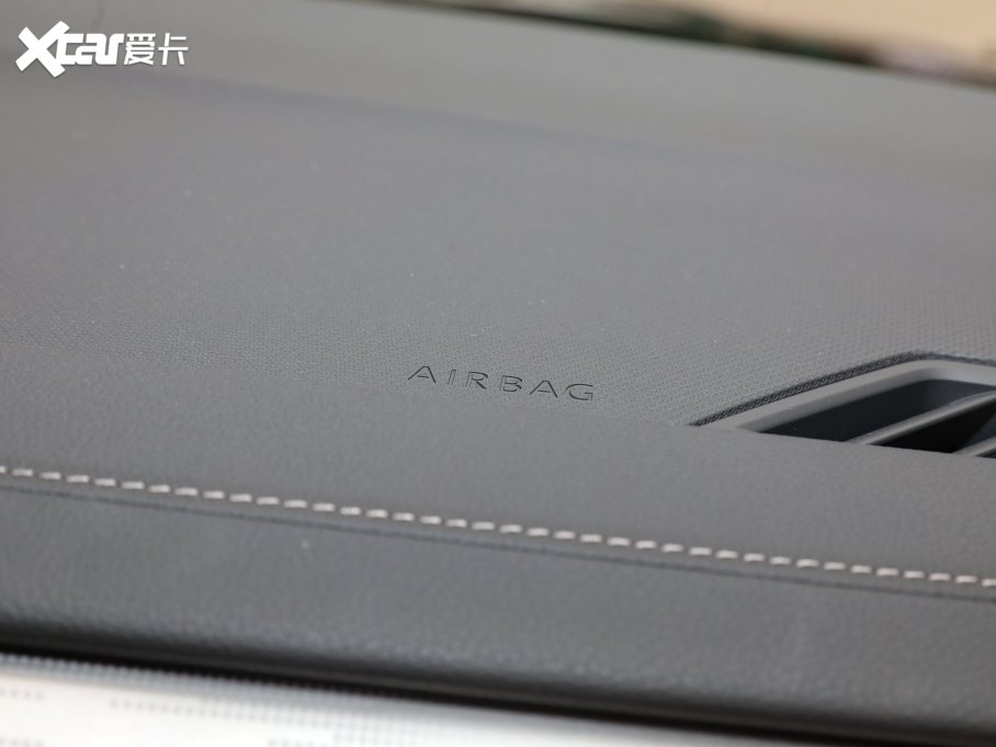 2023̽X 330TSI (q)Şǻ۰