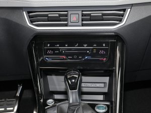 2023款330TSI 两驱旗舰智慧版 空调调节