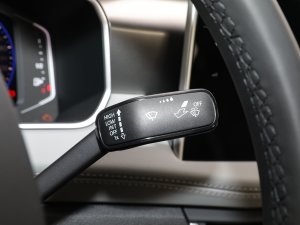 2023330TSI (q)Şǻ۰ п؅^(q)