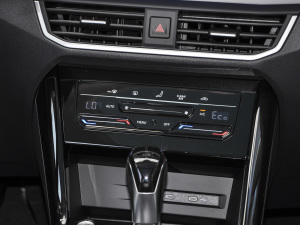 2023��280TSI ���APlus�M�A�� ���{�{��