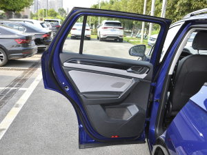 2023��280TSI ���APlus�M�A�� ���܇�T