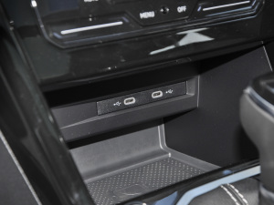 2023��280TSI ���APlus�M�A�� �п؅^