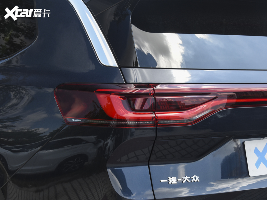 2022 380TSI (q)AѾPro 7