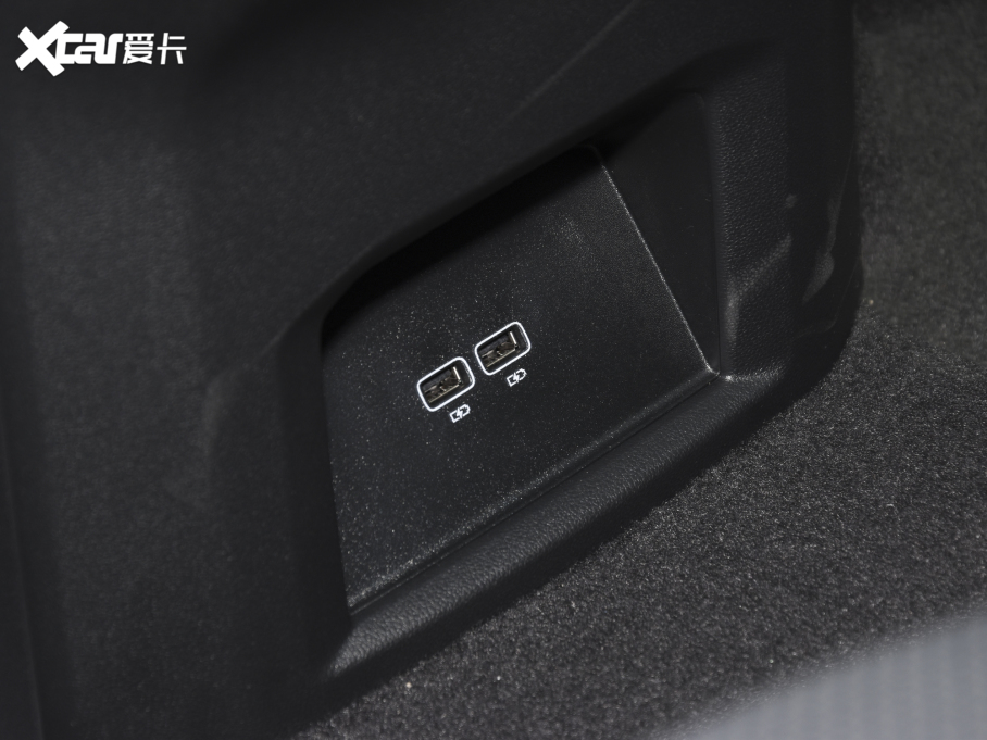 2022 380TSI (q)AѾPro 7