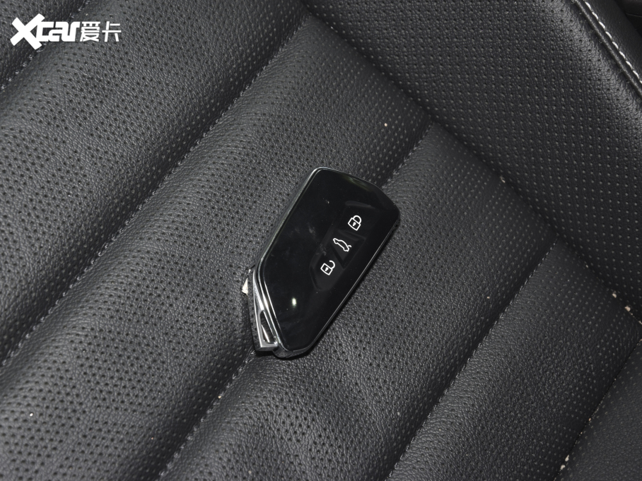 2022 380TSI AѾPro 7