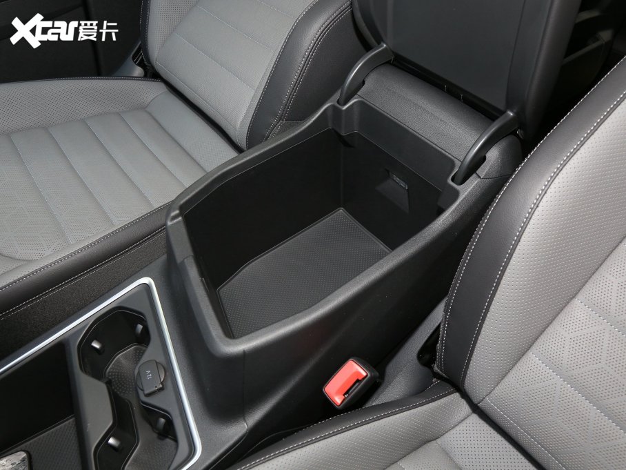 2022 380TSI R-Lineؾ 6