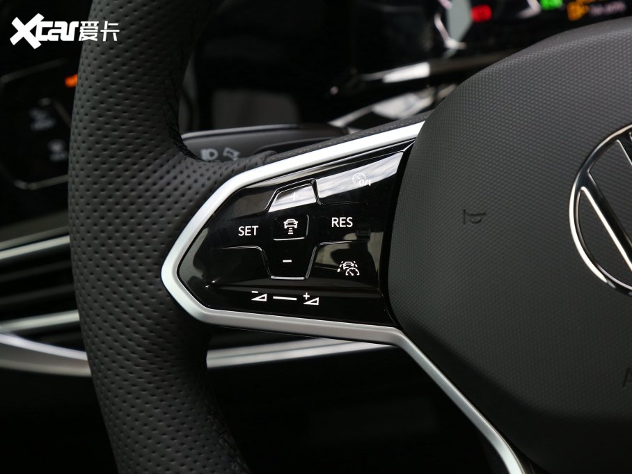 2022 380TSI R-Lineؾ 6