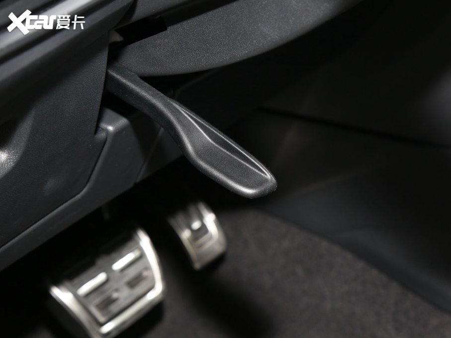 2022 380TSI (q)R-Lineؾ 6