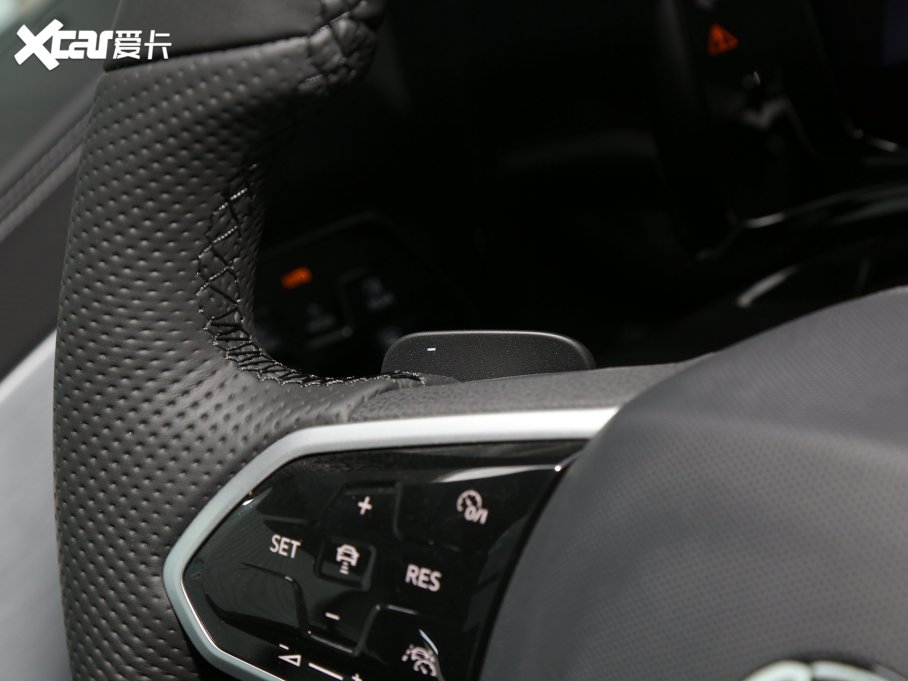 2022 380TSI (q)R-Lineؾ 6