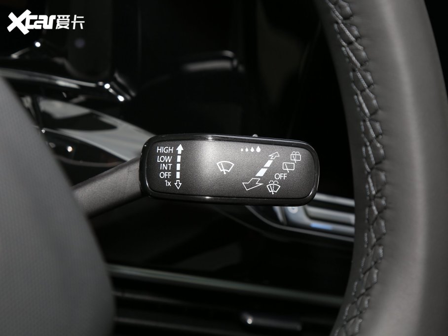 2022 380TSI R-Lineؾ 6