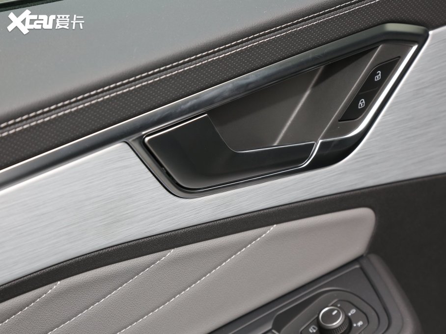 2022 380TSI R-Lineؾ 6