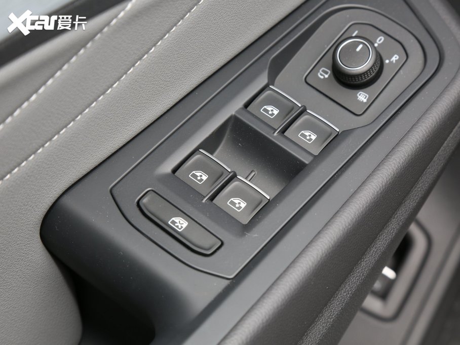 2022 380TSI R-Lineؾ 6