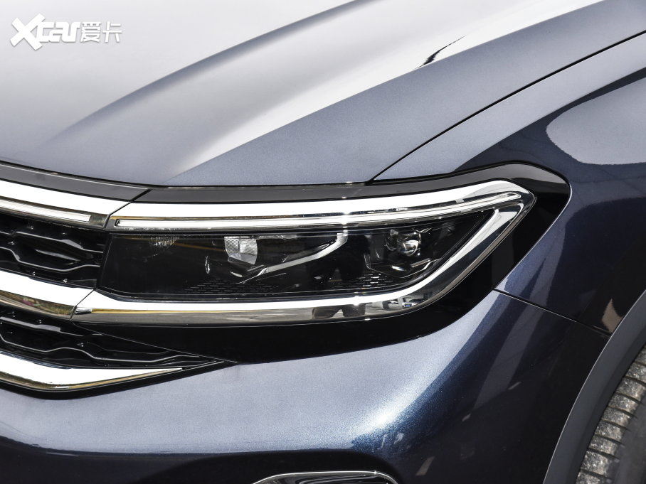 2022 380TSI (q)AѾPro 6