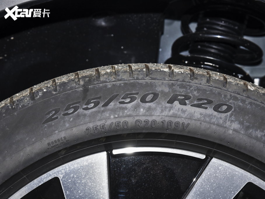 2022 380TSI (q)AѾPro 6