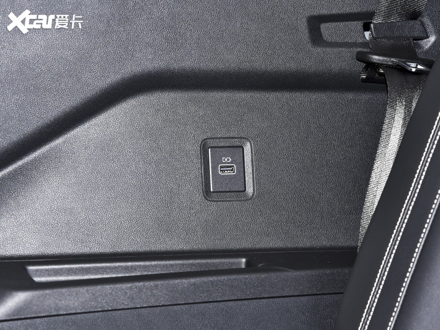 2022 380TSI AѾPro 6