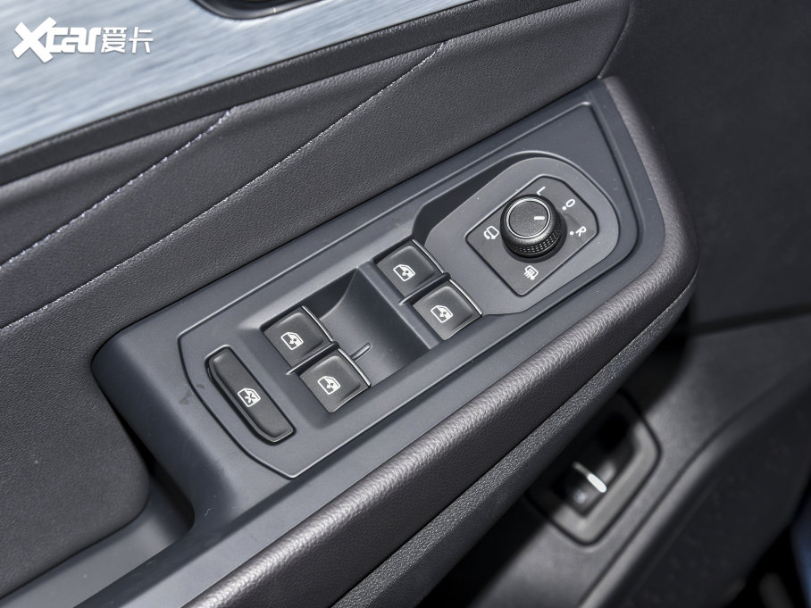 2022 380TSI AѾPro 6